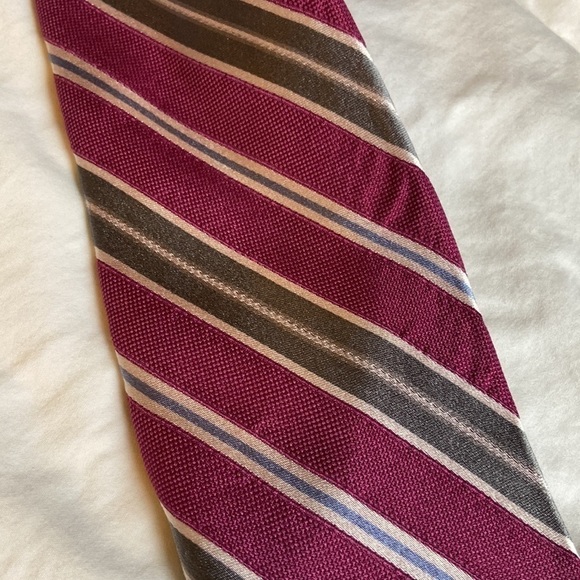 Robert Talbott Magenta Striped Silk Tie Made in USA - Picture 2 of 7
